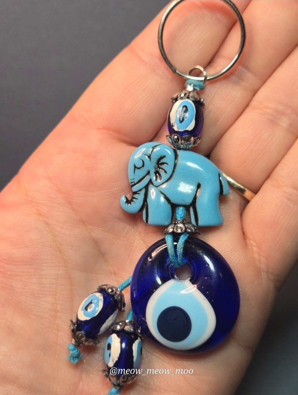 1 It Blue Elephant Keychain with Trunks Up - Picture 7 of 8